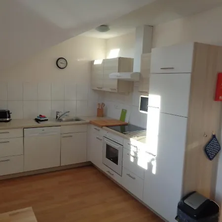 Eckenhof Bed & Breakfast 3*