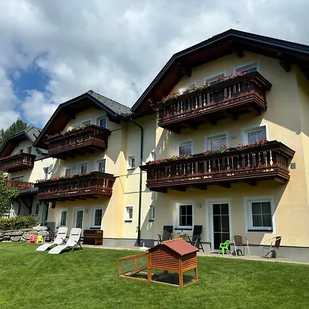 Eckenhof Oda ve Kahvaltı 3*