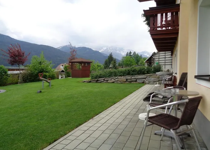 Eckenhof Bed & Breakfast 3*